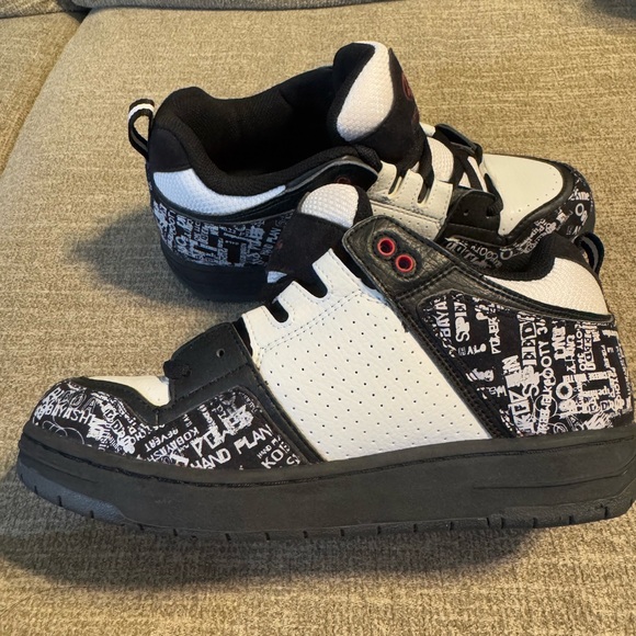 Heelys Ninja 7319 Black, White, Red Graphic Sneakers - Picture 6 of 11